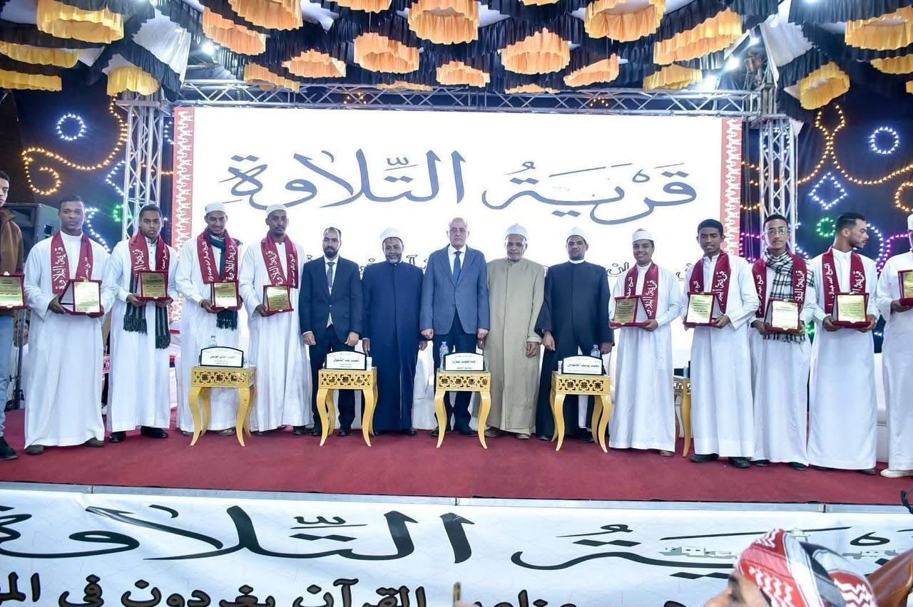 صور فعاليات الموسم الماضي